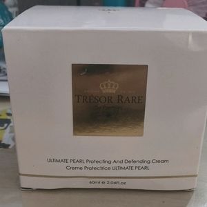 Tresore Rare ultimate pearl soothing toner